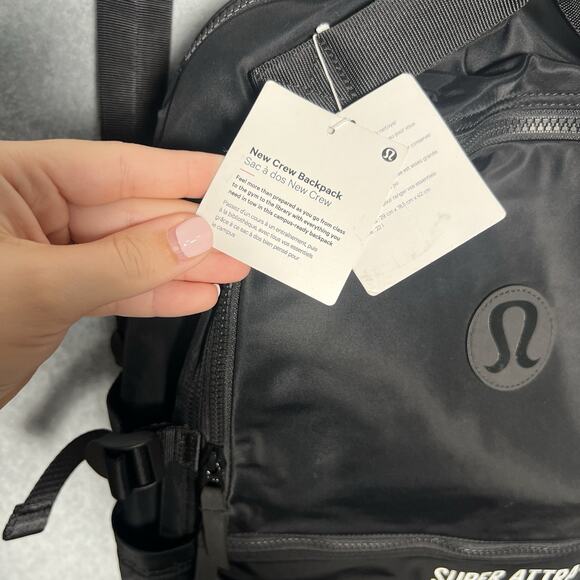 LULULEMON New Crew Backpack 22L Black New With Tags - Picture 4 of 5